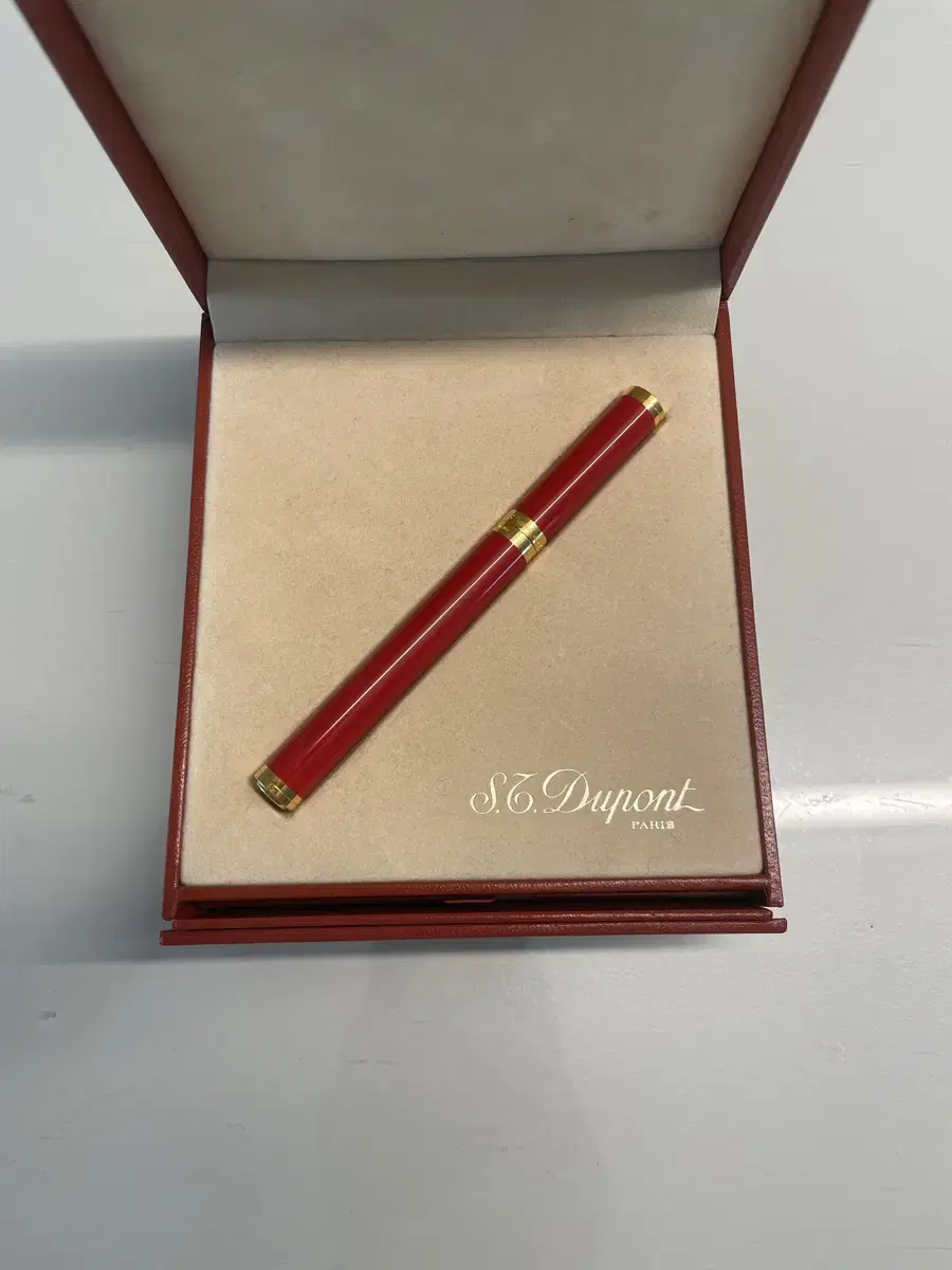 ST Dupont 18k 만년필